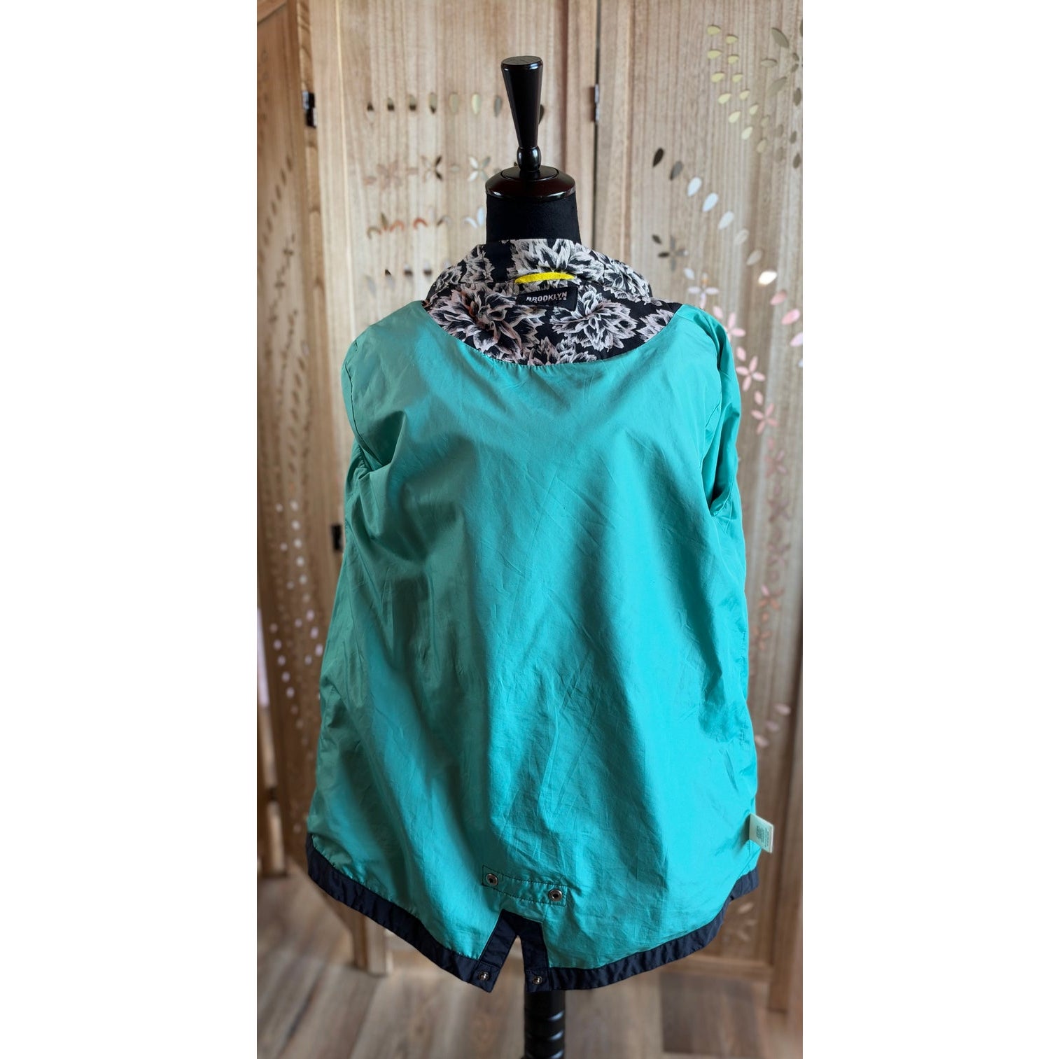Brooklyn Industries Toggle Front Hooded Windbreaker Jacket Size S — image 5 of 7